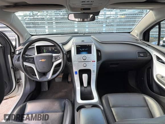 2013 Chevrolet Volt with VIN 1G1RD6E44DU111930, listed as a Copart auction lot 86109735 with 180,814 mi miles and Clean title. Bid and sale history available at DreamBid. Image 9.