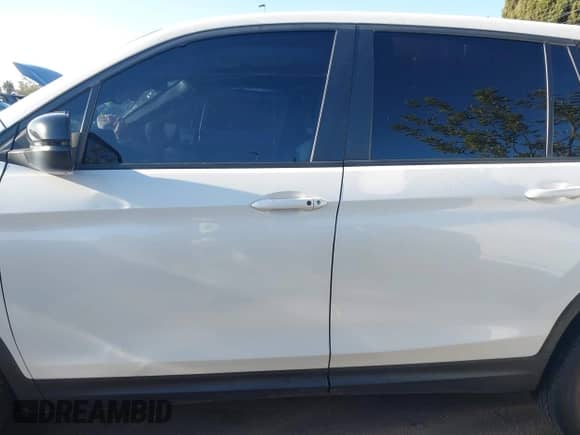 2021 Honda Passport Sport z VIN 5FNYF7H27MB005557, wystawiony jako IAAI lot #42003789 z przebiegiem 120 151 mil mil oraz . Historia ofert i sprzedaży dostępna na DreamBid. Obrazek 14.