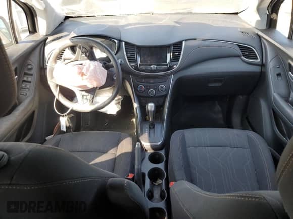 2020 Chevrolet Trax LT с VIN 3GNCJLSB4LL282832, выставлен на аукционе Copart как лот 81486105 с пробегом 47 504 миль миль и Списание • Salvage title. История ставок и продаж доступна на DreamBid. Изображение 8.
