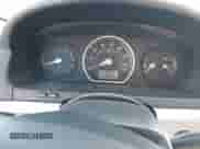 2006 Hyundai Sonata GL z VIN KMHET46C36A083055, wystawiony jako IAAI lot #43486346 z przebiegiem 104 734 mil mil oraz . Historia ofert i sprzedaży dostępna na DreamBid. Obrazek 7.