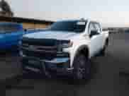 2020 Chevrolet Silverado 1500 LT с VIN 3GCUYDET2LG265068, выставлен на аукционе IAAI как лот 41478147 с пробегом 77 078 миль миль и . История ставок и продаж доступна на DreamBid. Изображение 2.