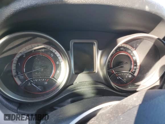 2018 Dodge Journey Crossroad с VIN 3C4PDCGBXJT252063, выставлен на аукционе Copart как лот 67955555 с пробегом Не указан миль и На запчасти • Non repairable. История ставок и продаж доступна на DreamBid. Изображение 9.
