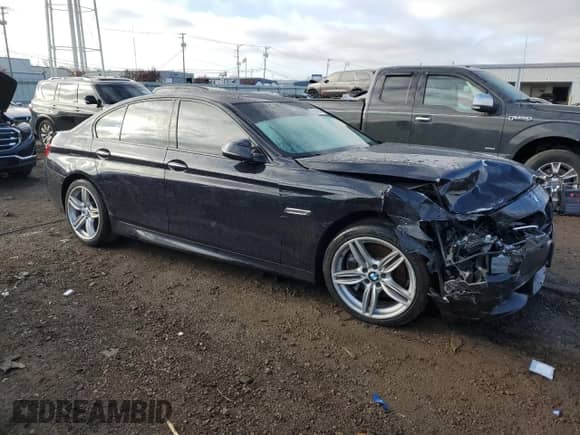 2015 BMW 5 Series 550i xDrive with VIN WBAKP9C55FD979545, listed as a Copart auction lot 85147944 with 119,402 mi miles and Salvage title. Bid and sale history available at DreamBid. Image 4.