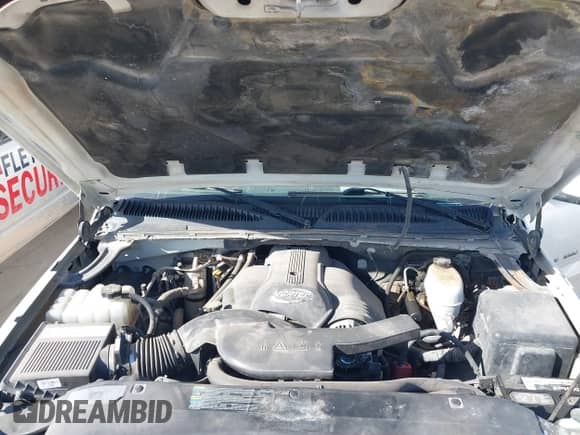 2005 Cadillac Escalade ESV with VIN 3GYFK66NX5G196181, listed as a IAAI auction lot 41627424 with 269,961 mi miles and . Bid and sale history available at DreamBid. Image 10.