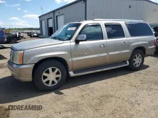 2003 Cadillac Escalade ESV with VIN 3GYFK66N83G276401, listed as a Copart auction lot 70686605 with 180,758 mi miles and Clean title. Bid and sale history available at DreamBid. Image 1.