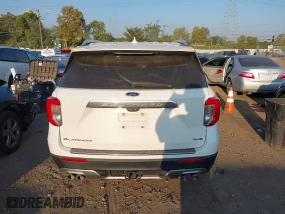 2020 Ford Explorer Platinum с VIN 1FM5K8HC2LGA90241, выставлен на аукционе IAAI как лот 43240028 с пробегом 43 420 миль миль и . История ставок и продаж доступна на DreamBid. Изображение 17.