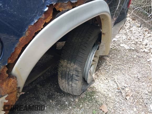 2004 Dodge Dakota SLT with VIN 1D7HG48N94S643579, listed as a IAAI auction lot 42457885 with 165,445 mi miles and . Bid and sale history available at DreamBid. Image 19.