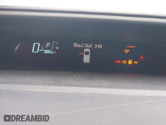 2014 Toyota Prius One z VIN JTDKDTB31E1059131, wystawiony jako IAAI lot #42999949 z przebiegiem 185 962 mil mil oraz . Historia ofert i sprzedaży dostępna na DreamBid. Obrazek 7.