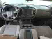 2017 GMC Sierra 1500 с VIN 1GTR1LEH1HZ316549, выставлен на аукционе Copart как лот 49635665 с пробегом 165 607 миль миль и Списание • Salvage title. История ставок и продаж доступна на DreamBid. Изображение 8.