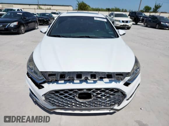 2018 Hyundai Sonata Sport with VIN 5NPE34AF9JH656614, listed as a Copart auction lot 68182005 with 86,363 mi miles and Salvage title. Bid and sale history available at DreamBid. Image 5.