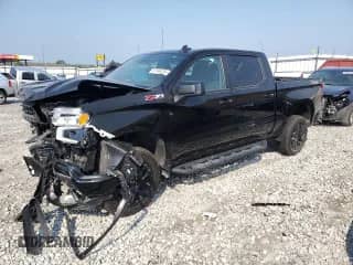 2022 Chevrolet Silverado 1500 LT Trail Boss с VIN 3GCUDFET1NG689741, выставлен на аукционе Copart как лот 67186195 с пробегом 32 376 миль миль и Списание • Salvage title. История ставок и продаж доступна на DreamBid. Изображение 1.
