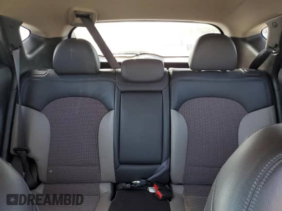 2012 Hyundai Tucson GLS with VIN KM8JUCAC4CU531746, listed as a Copart auction lot 85314435 with 124,696 mi miles and Clean title. Bid and sale history available at DreamBid. Image 10.