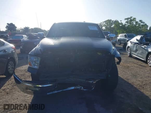 2011 Ram 1500 SLT z VIN 1D7RB1CT1BS515793, wystawiony jako IAAI lot #42145827 z przebiegiem 147 830 mil mil oraz . Historia ofert i sprzedaży dostępna na DreamBid. Obrazek 12.