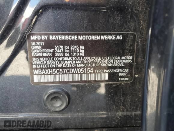 2012 BMW 5 Series 528i xDrive с VIN WBAXH5C57CDW05154, выставлен на аукционе Copart как лот 81089515 с пробегом 95 165 миль миль и Списание • Salvage title. История ставок и продаж доступна на DreamBid. Изображение 12.