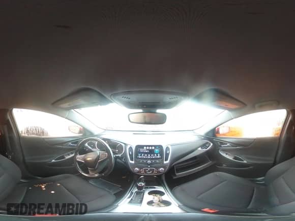 2016 Chevrolet Malibu LT z VIN 1G1ZE5ST5GF325787, wystawiony jako IAAI lot #41556484 z przebiegiem 110 612 mil mil oraz . Historia ofert i sprzedaży dostępna na DreamBid. Obrazek 18.