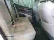 2021 Toyota Camry SE z VIN 4T1S11AK4MU450160, wystawiony jako Copart lot #56654905 z przebiegiem 68 192 mil mil oraz Czysty tytuł • Clean title. Historia ofert i sprzedaży dostępna na DreamBid. Obrazek 10.