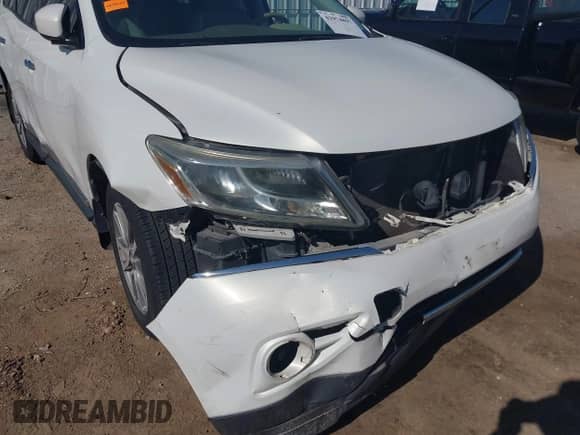 2014 Nissan Pathfinder SL with VIN 5N1AR2MN3EC700348, listed as a IAAI auction lot 41974897 with 119,654 mi miles and . Bid and sale history available at DreamBid. Image 6.