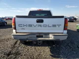 2001 Chevrolet Silverado 2500 с VIN 1GCGK29U61Z200260, выставлен на аукционе Copart как лот 79741324 с пробегом 217 069 миль миль и Списание • Salvage title. История ставок и продаж доступна на DreamBid. Изображение 6.