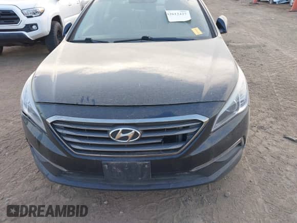 2015 Hyundai Sonata Sport с VIN 5NPE34AF1FH245005, выставлен на аукционе IAAI как лот 42612427 с пробегом Не указан миль и . История ставок и продаж доступна на DreamBid. Изображение 6.