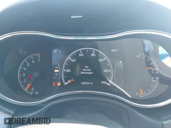 2019 Jeep Grand Cherokee Altitude с VIN 1C4RJEAGXKC571803, выставлен на аукционе IAAI как лот 42535283 с пробегом 128 552 миль миль и . История ставок и продаж доступна на DreamBid. Изображение 7.