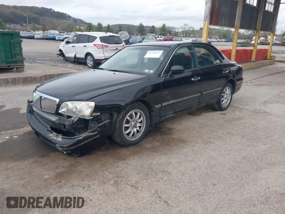 2005 Hyundai XG с VIN KMHFU45E95A388675, выставлен на аукционе IAAI как лот 43376597 с пробегом 72 078 миль миль и . История ставок и продаж доступна на DreamBid. Изображение 17.