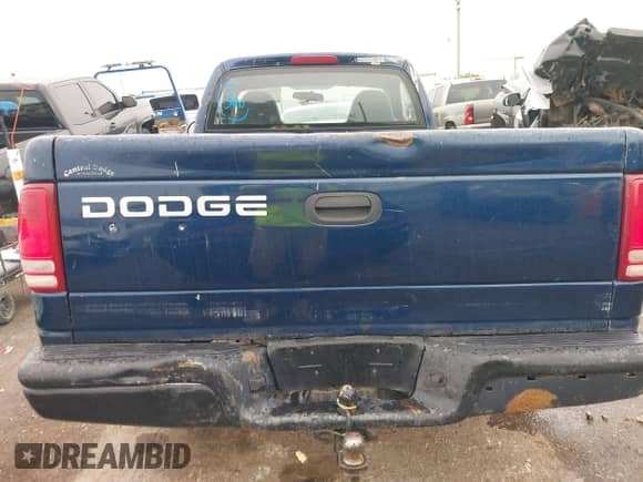 2002 Dodge Dakota with VIN 1B7FL16X02S692733, listed as a IAAI auction lot 42647108 with 271,262 mi miles and . Bid and sale history available at DreamBid. Image 16.