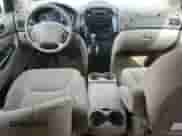 2005 Toyota Sienna CE с VIN 5TDZA23C95S231036, выставлен на аукционе Copart как лот 68925575 с пробегом 257 188 миль миль и Списание • Salvage title. История ставок и продаж доступна на DreamBid. Изображение 8.