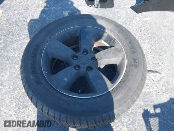 2014 Ram 1500 Express z VIN 3C6JR6AT5EG305140, wystawiony jako IAAI lot #42444478 z przebiegiem 140 072 mil mil oraz . Historia ofert i sprzedaży dostępna na DreamBid. Obrazek 22.