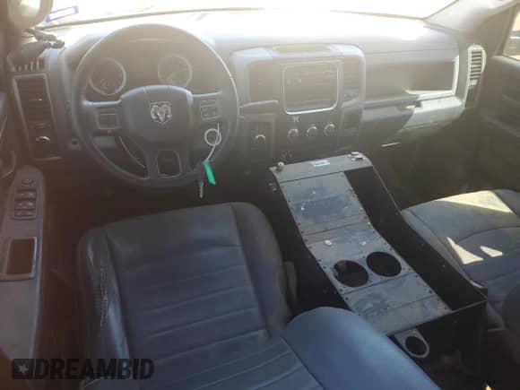 2014 Ram 1500 Tradesman z VIN 1C6RR7FT1ES328277, wystawiony jako Copart lot #50799315 z przebiegiem Nie podano mil oraz Szkoda całkowita • Salvage title. Historia ofert i sprzedaży dostępna na DreamBid. Obrazek 8.