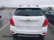 2018 Chevrolet Trax LT z VIN KL7CJPSB3JB606381, wystawiony jako IAAI lot #43568886 z przebiegiem 104 729 mil mil oraz . Historia ofert i sprzedaży dostępna na DreamBid. Obrazek 16.