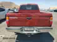 2002 Toyota Tacoma PreRunner z VIN 5TEGM92N62Z118802, wystawiony jako Copart lot #66684755 z przebiegiem 216 147 mil mil oraz Szkoda całkowita • Salvage title. Historia ofert i sprzedaży dostępna na DreamBid. Obrazek 6.