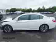 2015 Honda Accord Touring z VIN 1HGCR6F71FA012494, wystawiony jako IAAI lot #42512438 z przebiegiem 96 698 mil mil oraz . Historia ofert i sprzedaży dostępna na DreamBid. Obrazek 14.