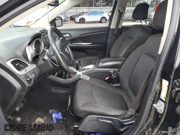 2018 Dodge Journey SE z VIN 3C4PDCAB4JT446578, wystawiony jako Copart lot #84772455 z przebiegiem 193 819 mil mil oraz Szkoda całkowita • Salvage title. Historia ofert i sprzedaży dostępna na DreamBid. Obrazek 7.