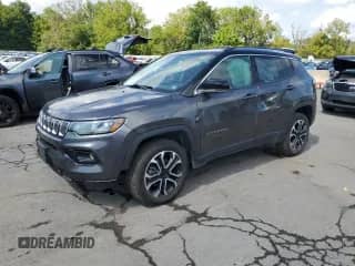 2022 Jeep Compass Limited with VIN 3C4NJDCB7NT180692, listed as a Copart auction lot 71754095 with 39,627 mi miles and Salvage title. Bid and sale history available at DreamBid. Image 1.