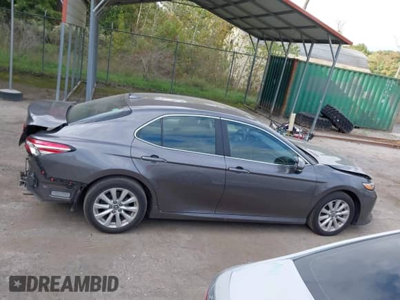 2019 Toyota Camry LE с VIN 4T1B11HK2KU854058, выставлен на аукционе IAAI как лот 43392890 с пробегом 35 838 миль миль и . История ставок и продаж доступна на DreamBid. Изображение 13.