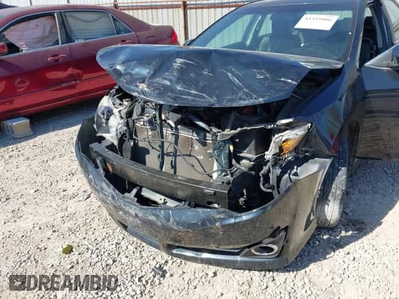 2012 Toyota Camry L with VIN 4T1BF1FK5CU612743, listed as a IAAI auction lot 43355886 with 121,743 mi miles and . Bid and sale history available at DreamBid. Image 6.