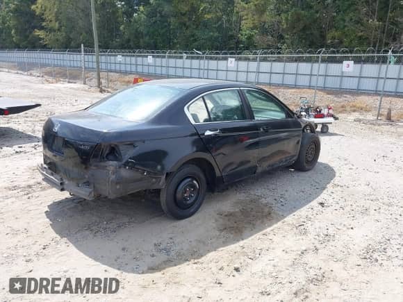 2012 Honda Accord SE z VIN 1HGCP2F69CA215604, wystawiony jako IAAI lot #43289964 z przebiegiem 256 113 mil mil oraz . Historia ofert i sprzedaży dostępna na DreamBid. Obrazek 4.