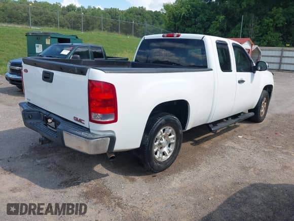 2008 GMC Sierra 1500 SLE1 с VIN 1GTEC19J58Z132001, выставлен на аукционе IAAI как лот 42801522 с пробегом 272 498 миль миль и . История ставок и продаж доступна на DreamBid. Изображение 4.