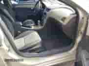 2010 Chevrolet Malibu 1FL z VIN 1G1ZA5E08AF290201, wystawiony jako IAAI lot #43296871 z przebiegiem 184 511 mil mil oraz . Historia ofert i sprzedaży dostępna na DreamBid. Obrazek 5.