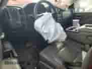 2017 Chevrolet Silverado 3500HD Work Truck с VIN 1GC4KYCY3HF198917, выставлен на аукционе Copart как лот 62988875 с пробегом 284 350 миль миль и Списание • Salvage title. История ставок и продаж доступна на DreamBid. Изображение 8.