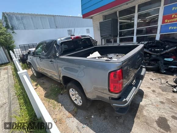 2022 Chevrolet Colorado 2WD LT с VIN 1GCGSCEN6N1106727, выставлен на аукционе Copart как лот 56713605 с пробегом Не указан миль и Списание • Salvage title. История ставок и продаж доступна на DreamBid. Изображение 3.