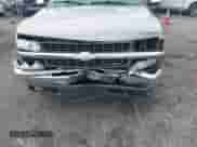 1999 Chevrolet Silverado 1500 LS z VIN 1GCEK14T3XZ161362, wystawiony jako IAAI lot #41973905 z przebiegiem 153 845 mil mil oraz . Historia ofert i sprzedaży dostępna na DreamBid. Obrazek 6.