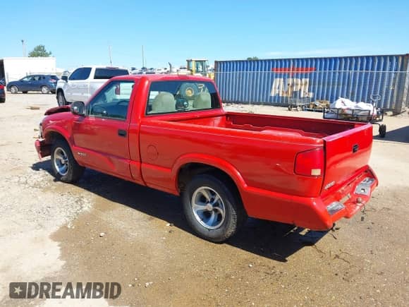 1994 Chevrolet S-10 с VIN 1GCCS14Z7R8204329, выставлен на аукционе IAAI как лот 42290880 с пробегом 241 483 миль миль и . История ставок и продаж доступна на DreamBid. Изображение 3.