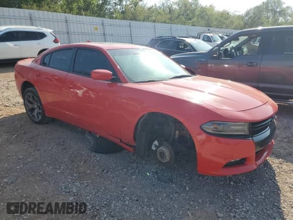 2016 Dodge Charger SXT с VIN 2C3CDXHG6GH302124, выставлен на аукционе Copart как лот 71800755 с пробегом 196 673 миль миль и Списание • Salvage title. История ставок и продаж доступна на DreamBid. Изображение 4.