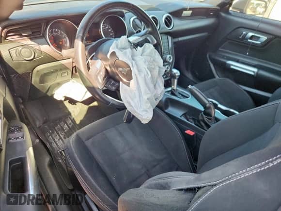 2018 Ford Mustang EcoBoost with VIN 1FA6P8TH1J5159481, listed as a Copart auction lot 81703915 with 107,750 mi miles and Salvage title. Bid and sale history available at DreamBid. Image 8.