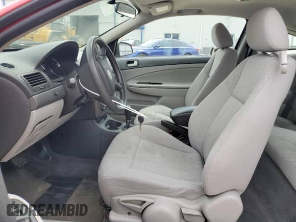2005 Chevrolet Cobalt LS с VIN 1G1AL12F257565067, выставлен на аукционе Copart как лот 57904715 с пробегом 217 092 миль миль и Списание • Salvage title. История ставок и продаж доступна на DreamBid. Изображение 7.