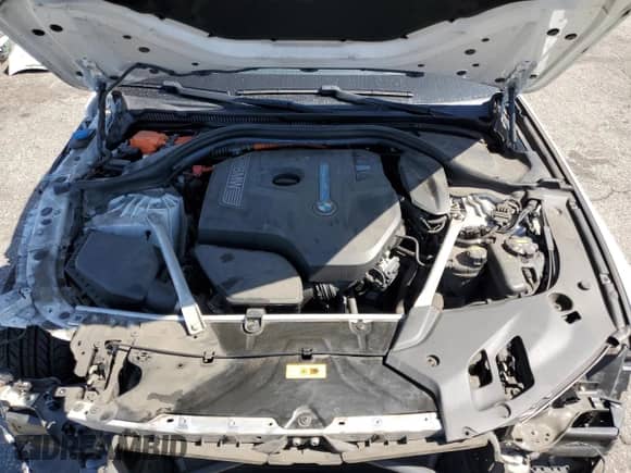 2018 BMW 5 Series 530e with VIN WBAJA9C53JB251207, listed as a Copart auction lot 82138955 with 93,112 mi miles and Salvage title. Bid and sale history available at DreamBid. Image 11.