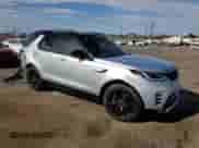 2023 Land Rover Discovery S R-Dynamic с VIN SALRT4EUXP2482372, выставлен на аукционе Copart как лот 80778615 с пробегом 19 491 миль миль и Списание • Salvage title. История ставок и продаж доступна на DreamBid. Изображение 4.
