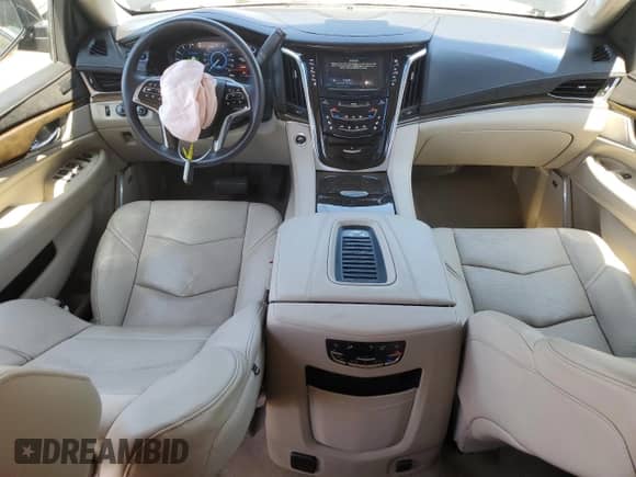 2020 Cadillac Escalade ESV Premium Luxury с VIN 1GYS4JKJ4LR104882, выставлен на аукционе Copart как лот 63119485 с пробегом 34 325 миль миль и Списание • Salvage title. История ставок и продаж доступна на DreamBid. Изображение 8.