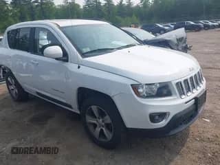 2016 Jeep Compass High Altitude с VIN 1C4NJDEB6GD653584, выставлен на аукционе IAAI как лот 42381474 с пробегом 70 648 миль миль и . История ставок и продаж доступна на DreamBid. Изображение 1.